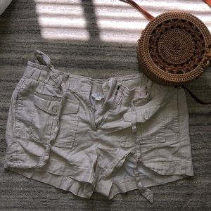Linen & cotton shorts with waist tie!